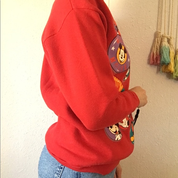 ❤️VTG MICKEY MOUSE Cali sweatshirt - Picture 4 of 7